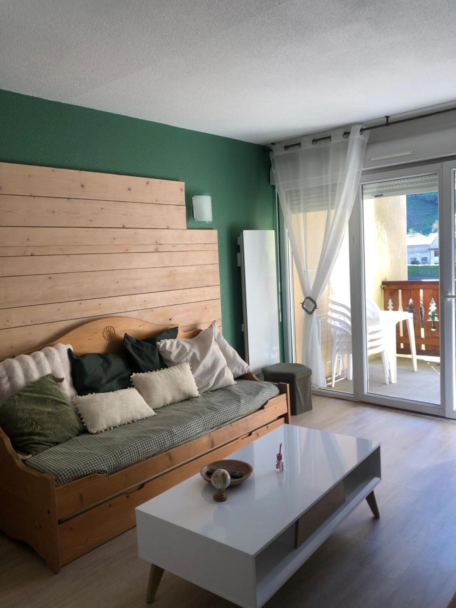 Appart T 3 Bagneres-De-Luchon Vue Montagne - Piscine Mi Juin Exterior photo